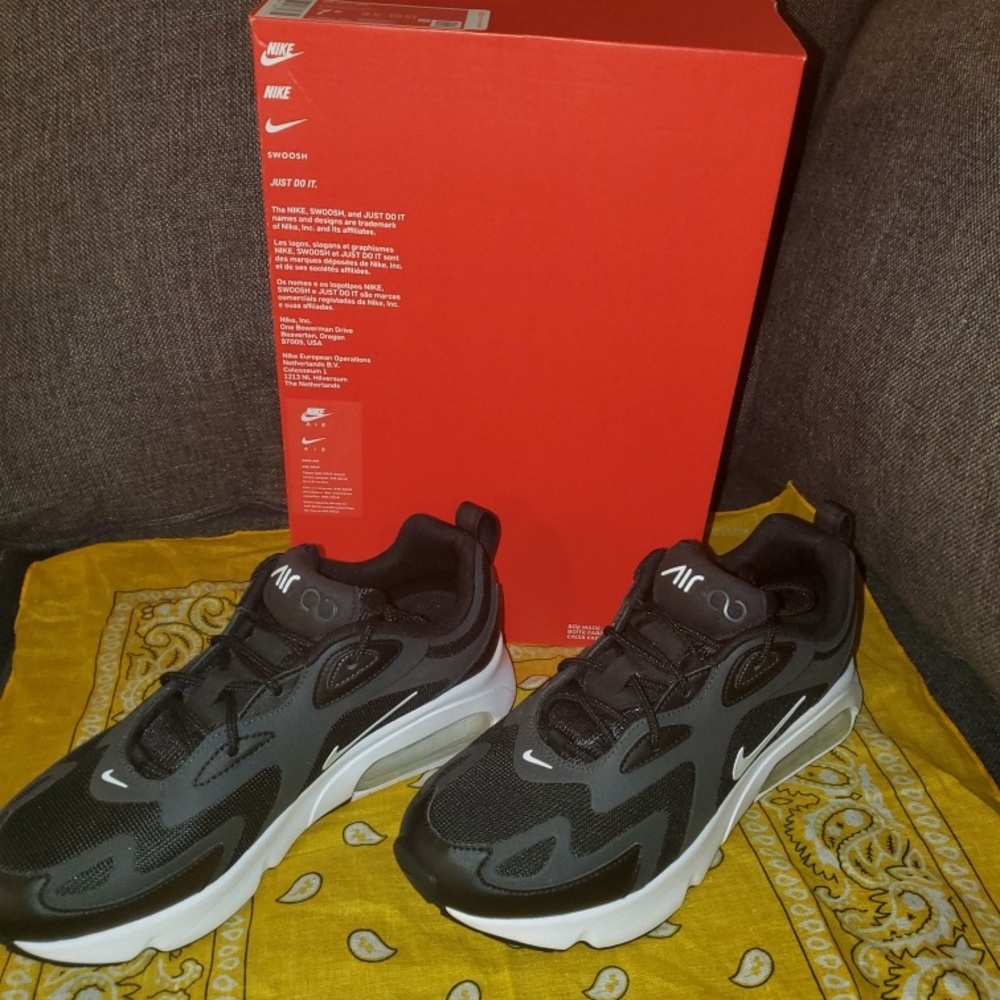 Nike air max 200